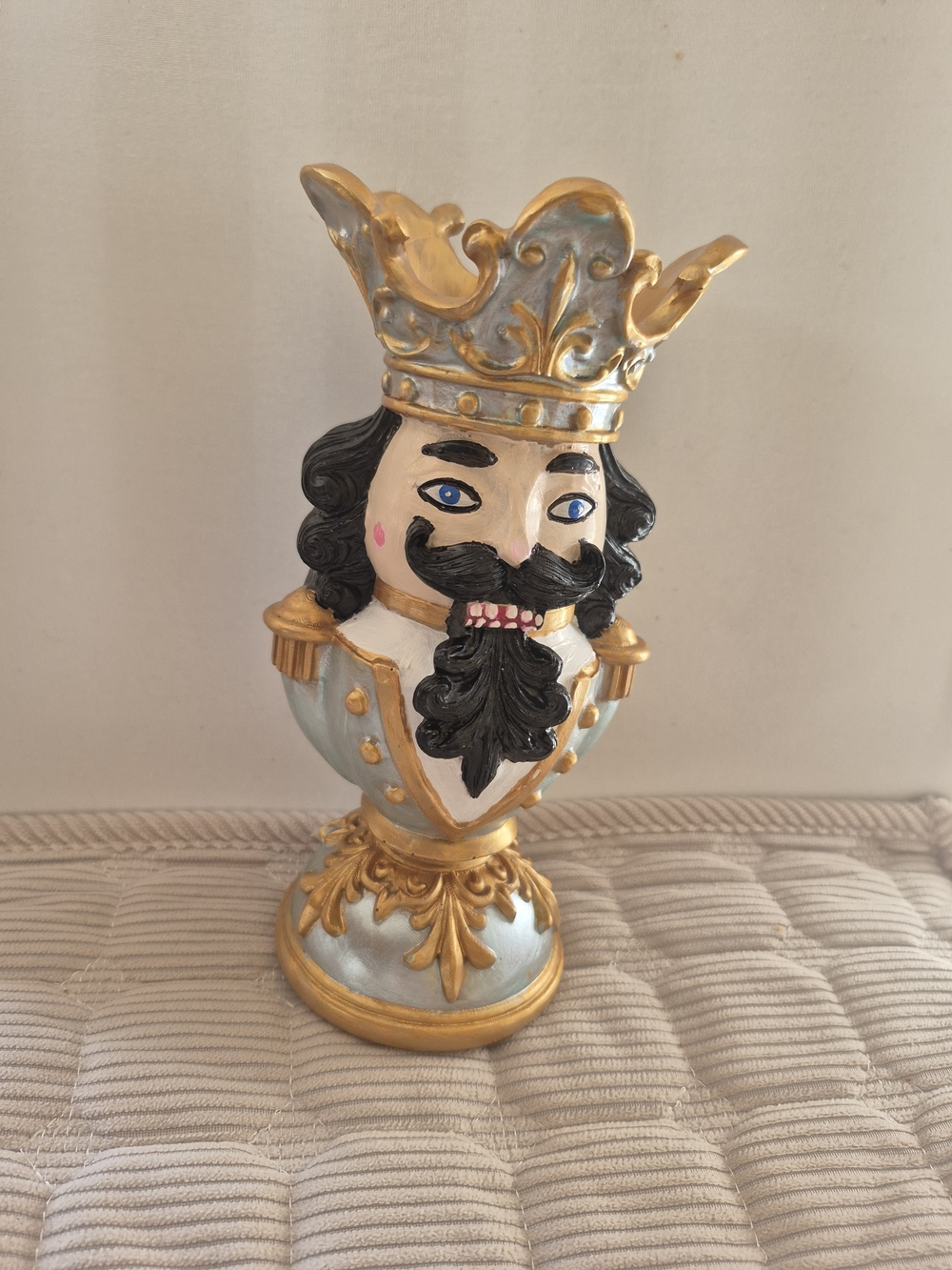 Nutcracker King Bust/ Candle Holder in Gold and Light Blue